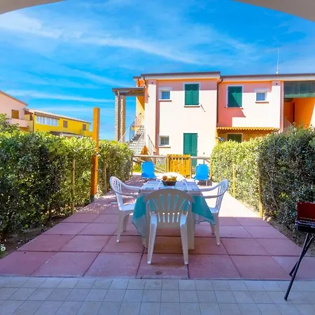 A Due Passi Dal Mare - 50mt Dalla - Piscina Condominiale - Pms Casevacanze * Badesi