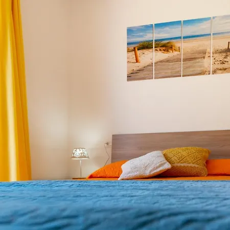 Apartment A Due Passi Dal Mare - 50mt Dalla - Piscina Condominiale - Pms Casevacanze *