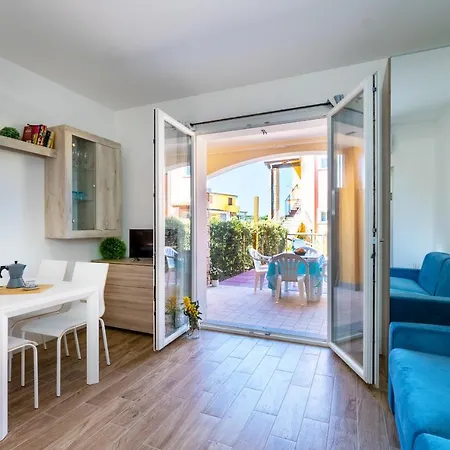 A Due Passi Dal Mare - 50mt Dalla - Piscina Condominiale - Pms Casevacanze